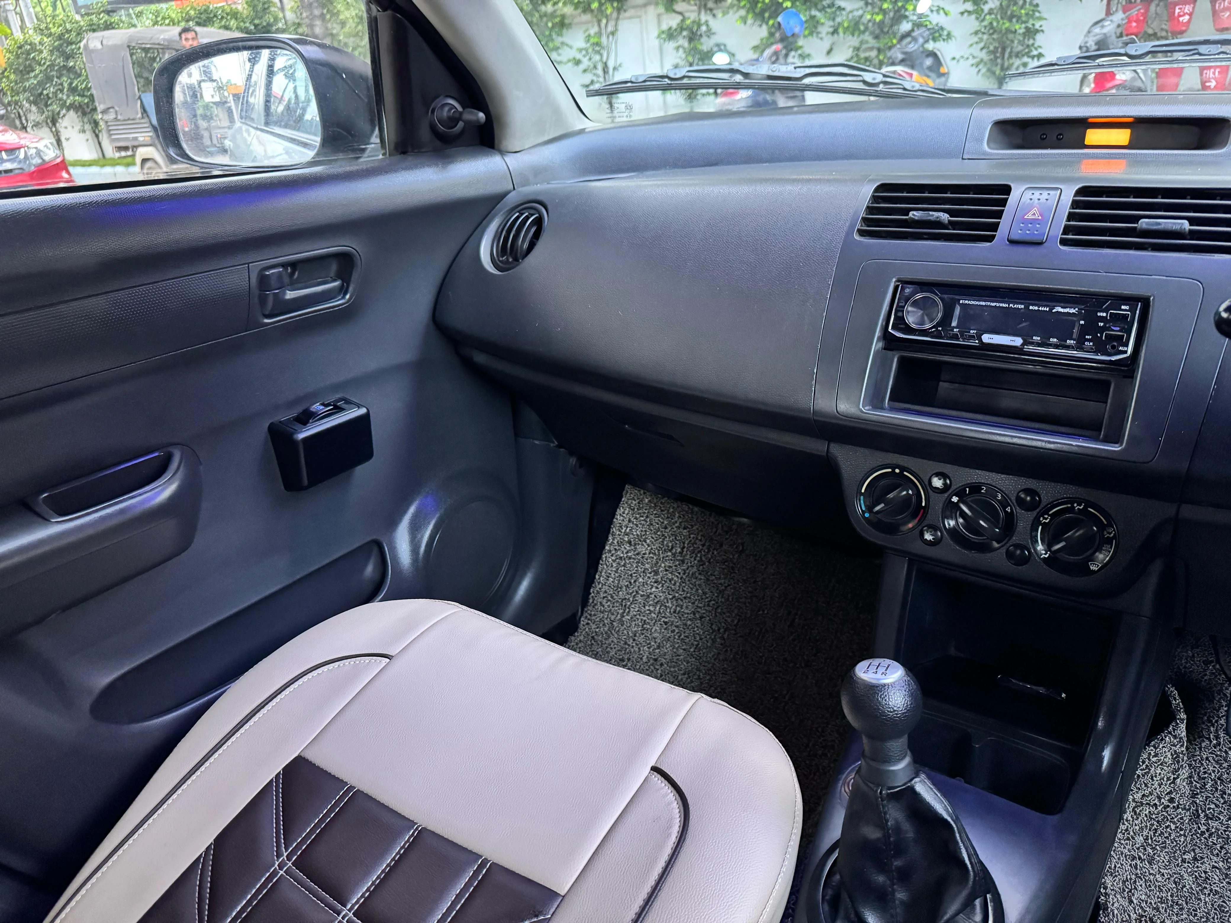 Maruti Suzuki Dezire - Thumbnail 9